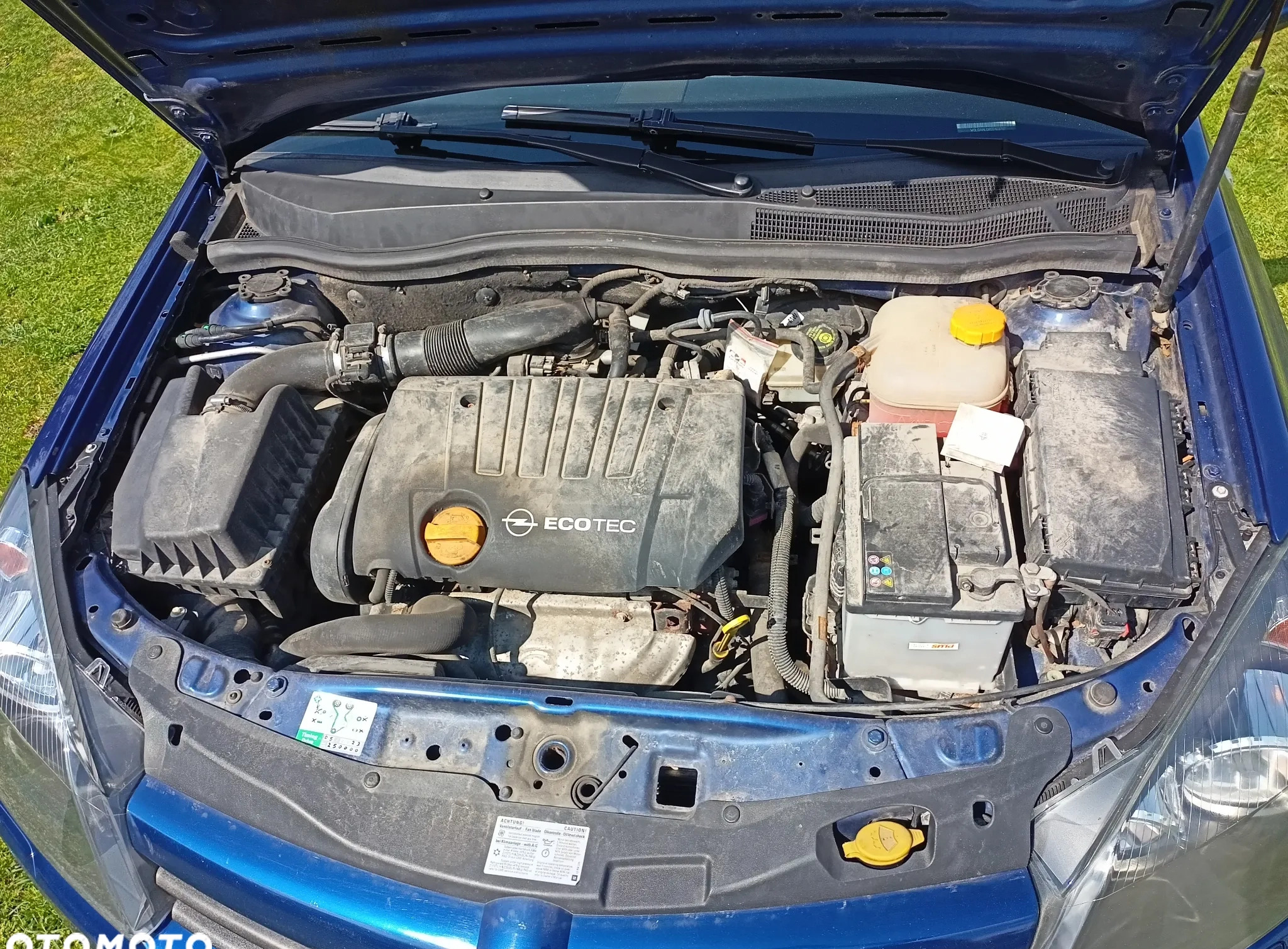 Opel Astra cena 7500 przebieg: 256000, rok produkcji 2005 z Rzeszów małe 301